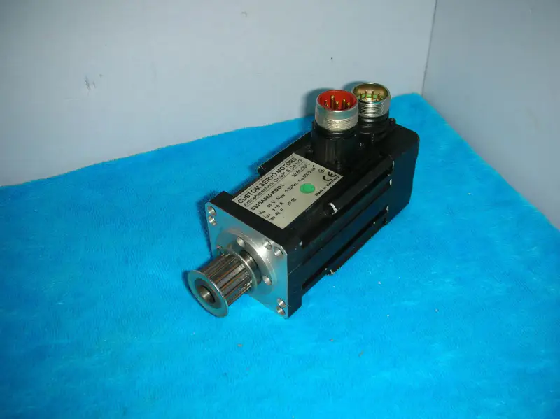 MUKAUTETUT SERVOMOOTTORIT S320A060R001