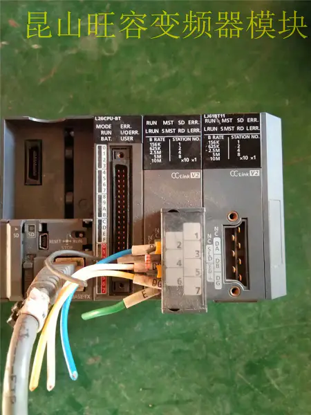 Mitsubishi PLC L26CPU-BT LJ61BT11 LJ61BT11