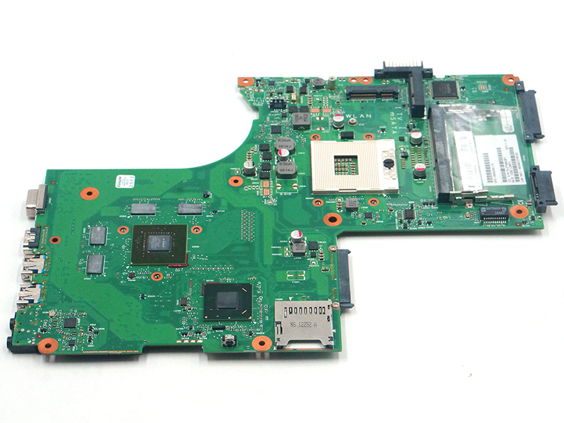 Toshiba satellite P875 GL10FG 6050A2492401 emolevy