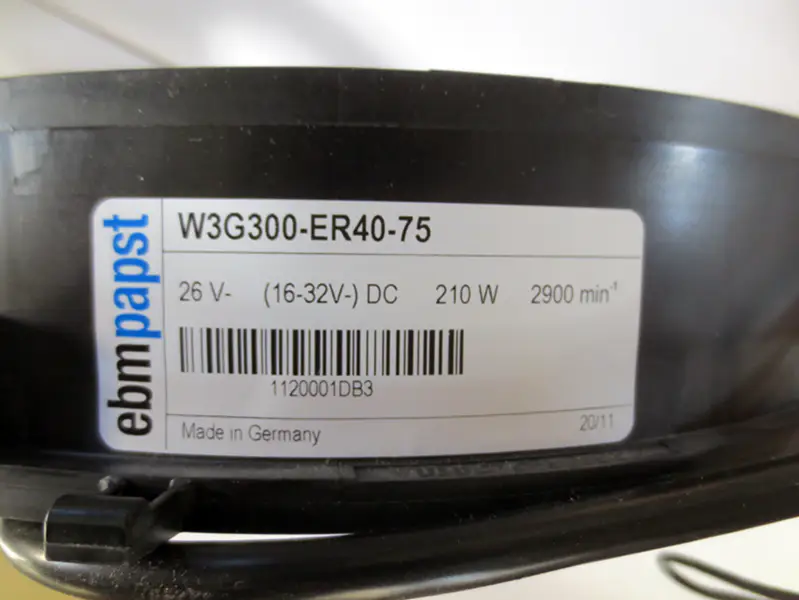 Ebmpapst W3G300-ER40-75 tuuletin