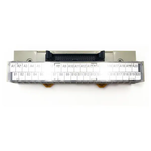 Omron PLC Slim Connector -liitäntälaatikon muunnosyksiköt XW2D-40G6