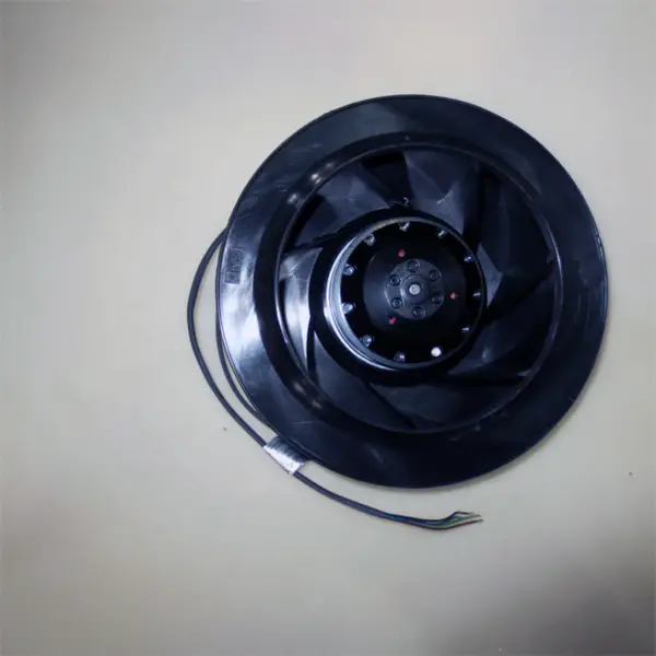 Alkuperäinen ebmpapst R2E225-BD92-19 225mm 230V 200W IP44 kuulalaakeroitu invertteri keskipakoistuuletin