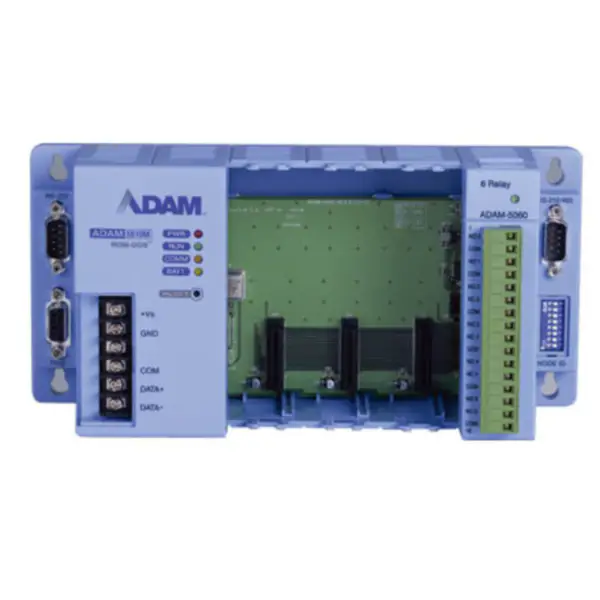 Advantech ADAM-5510M-A2E 4-paikkainen PC-pohjainen ohjain RS-485:llä.