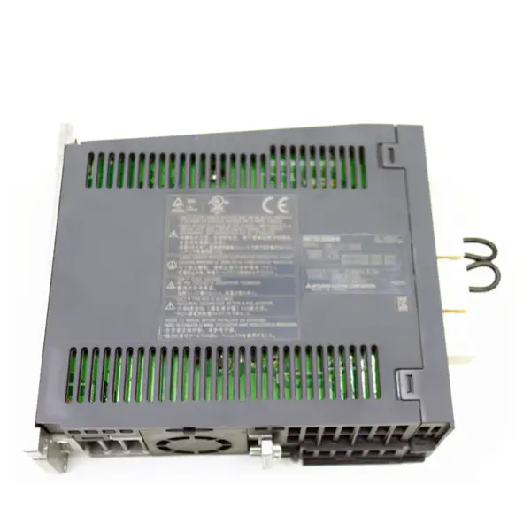 1KW Mitsubishi Servo Drive -vahvistin MR J3 100 MR-J3-100B MR-J3-100B