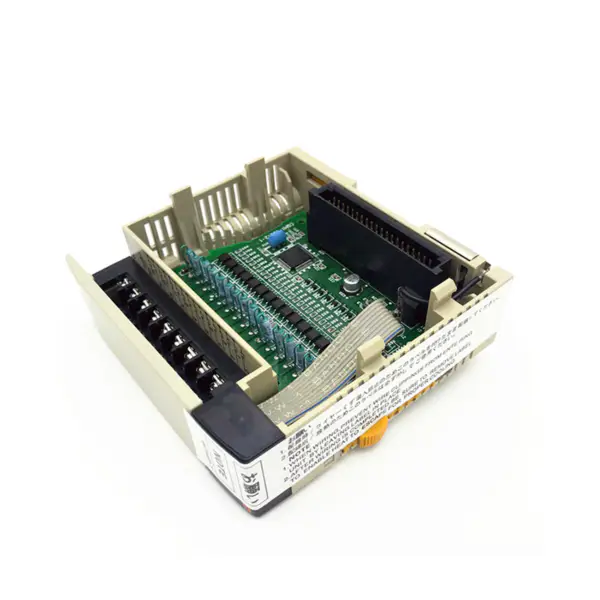 Teollisuuden Omron CQM1 PLC analoginen tuloyksikkö CQM1-ID212