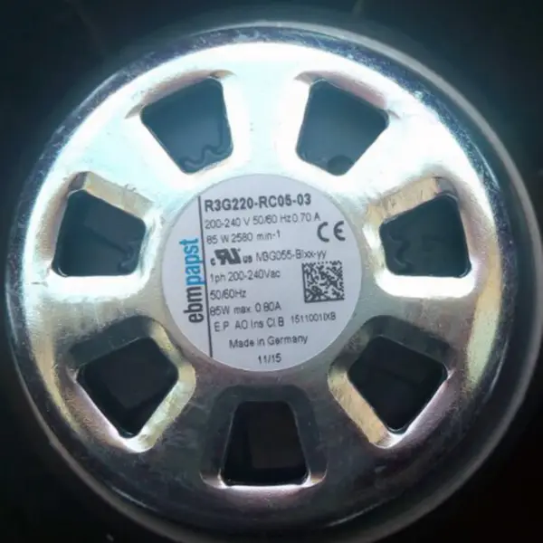 Ebmpapst R3G220-RC05-03 Tuuletin