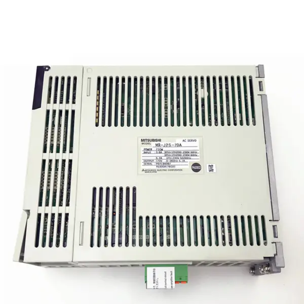 Paras hinta Mitsubishi MR AC AC servomoottorin ohjain 750w MR-J2S-70A MR-J2S-70A