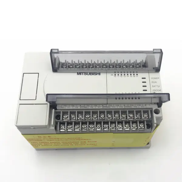 Mitsubishi FX2N 32MR PLC FX2N-32MR Relelähtömoduuli FX2N-32MR-001