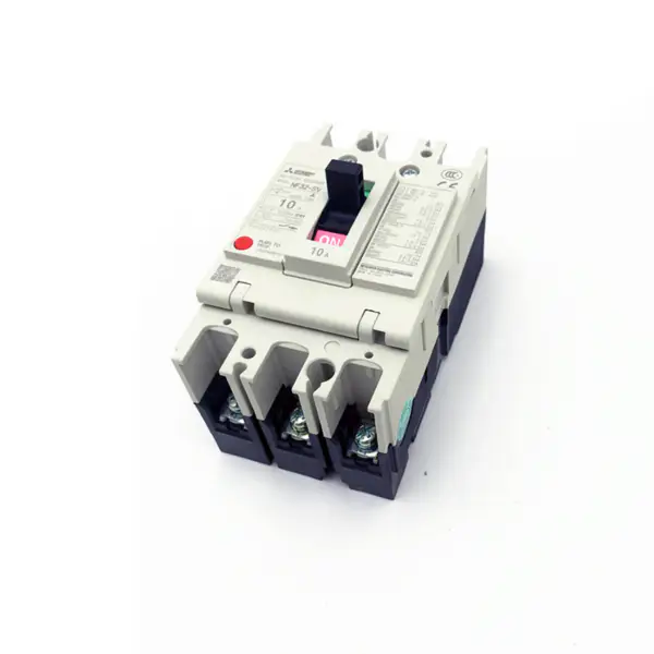 Mitsubishi 3P 10A moottorinsuojakatkaisija NF32-SV