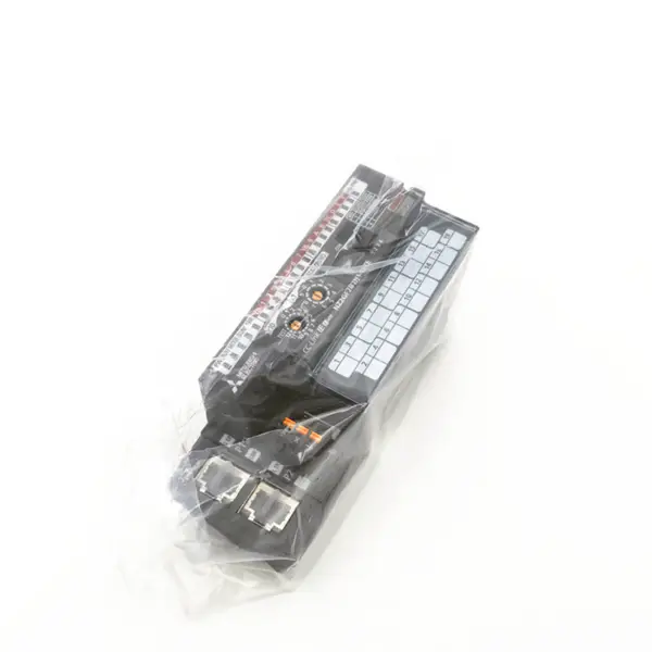 CC-Link IE-kenttä Mitsubishi Network Remote PLC -lähtöyksikkö NZ2GF2B1N1-16TE