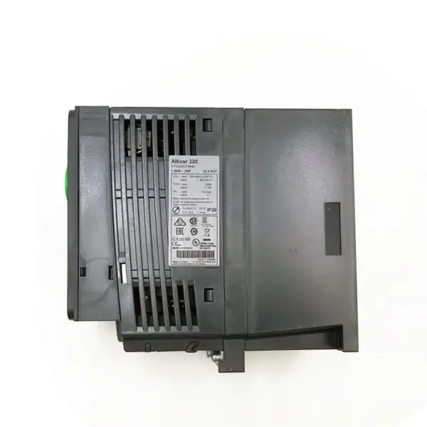 ATV320-sarjan taajuusmuuttaja ATV320U15N4C 1.5KW Schneiderille Tyyppi C2 EMC-suodatin Teollisuusautomaatio kolminkertainen IP20