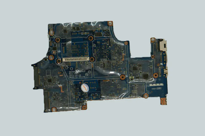 HP 672352-001 folio 13 emolevy