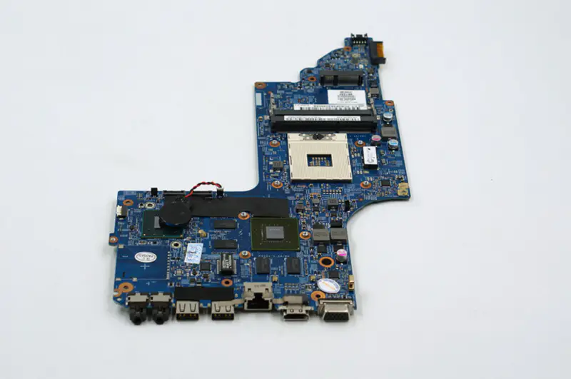 HP 682000-001 DV7 DV7T DV7-7000 DV7T-7000 emolevy DV7T-7000