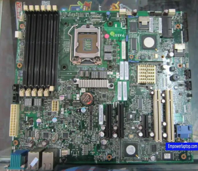 IBM X3200 M3 Server -palvelimen emolevy 69Y5223 69Y5276 69Y5276