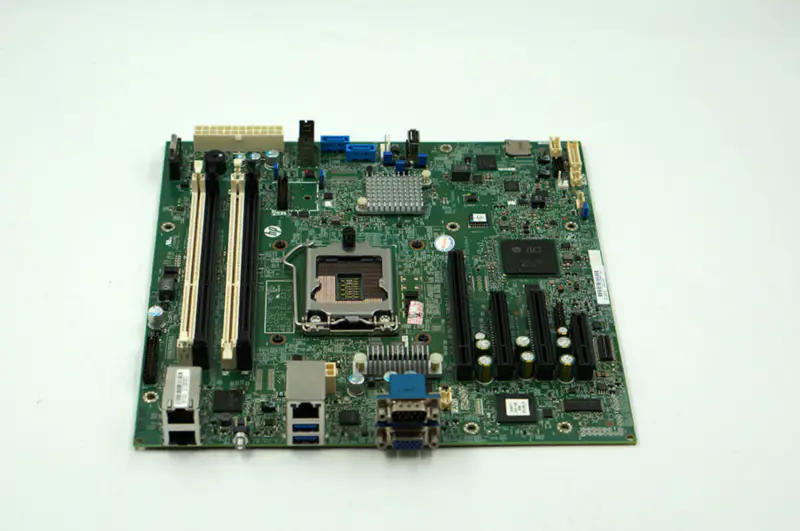 HP ML310E GEN8 V2 715910-002 715910-001 726766-001 Palvelimen emolevy HP ML310E GEN8 V2 715910-002 715910-001 726766-001 Palvelimen emolevy