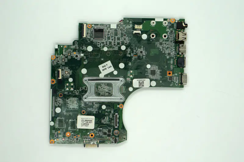 HP 15-D 747138-501 747138-001 Emolevy 747138-001