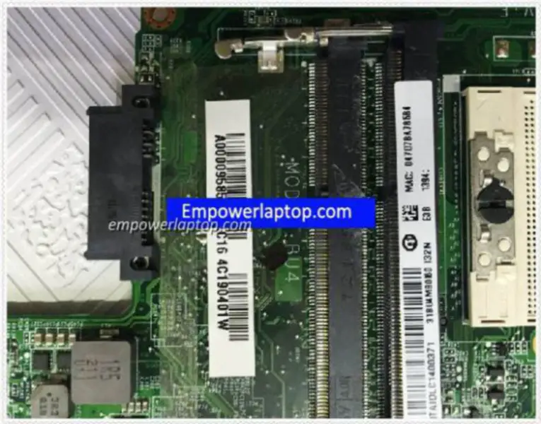Toshiba A000095780 Satellite L730 L735 emolevy