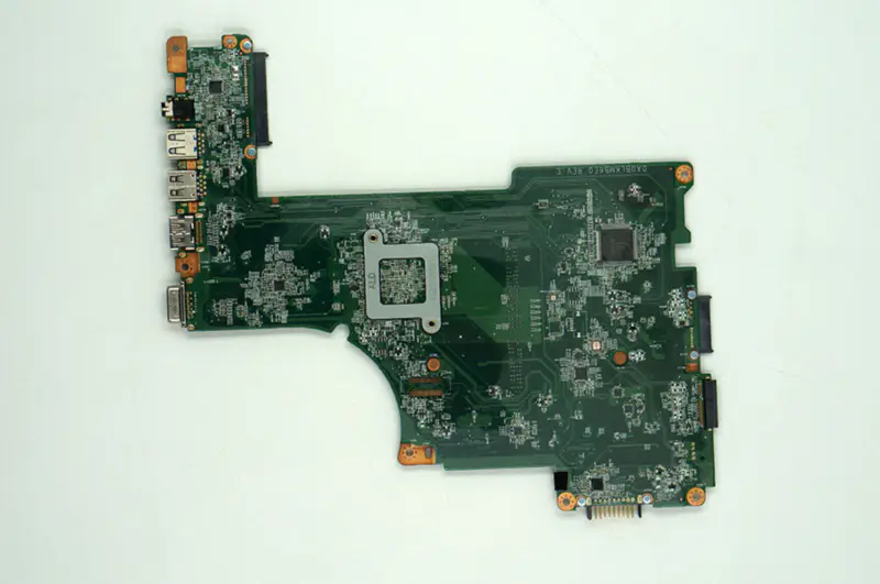 Toshiban emolevy L50 L50-B A000302330 DA0BLKMB6E0