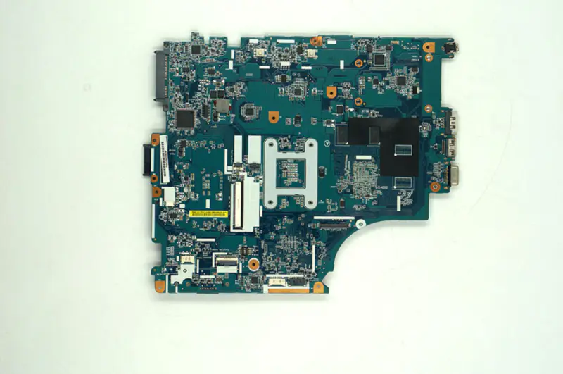 Sony MBX-235 M932 A1796397B emolevy 4 videomuistia