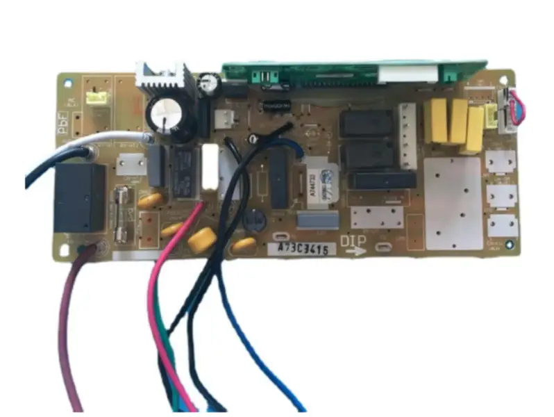 Panasonic ilmastointilaitteen sisäyksikön ohjauskortti A73C3415