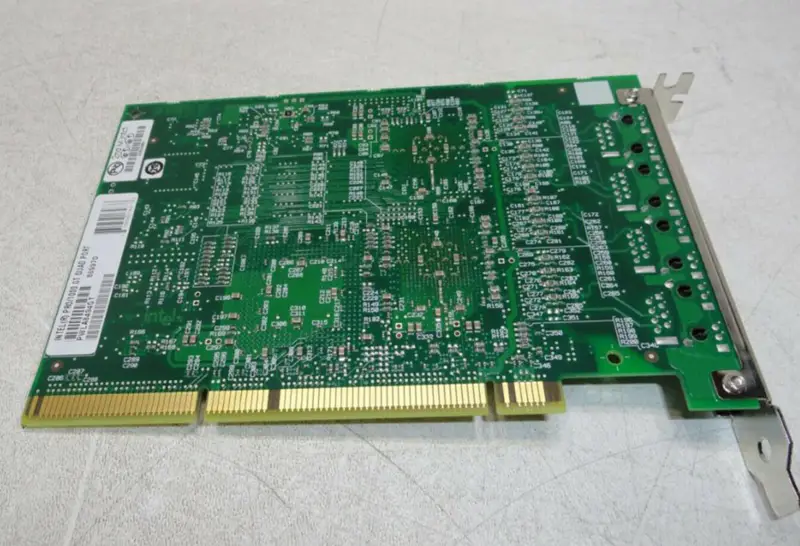 Intel PRO/1000 GT neliporttinen palvelinsovitin PWLA8494GT 82546GB