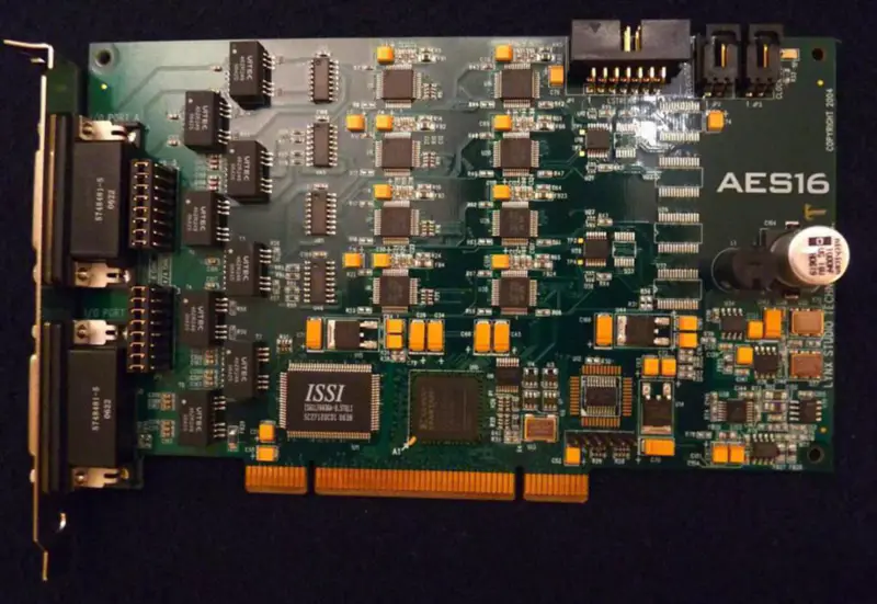 LYNX AES16 Professional Sound Card PCI G -liitäntä