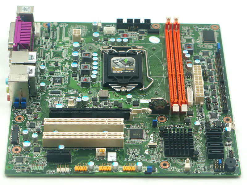 Advantech AIMB-501 REV:A1 emolevy
