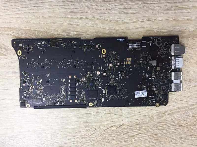 Kuuma myynti Mac Book Pro A1502 Early 2019 emolevy 8gb 21pgpmb0520
