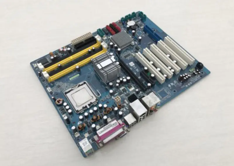 AX965Q R1.0-teollisuusemolevy P/N:08GSAQ96500101