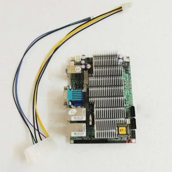 Ade-2100 Industrial Control emolevy, jossa on 1gb muistia High-end sulautettu emolevy 3.5