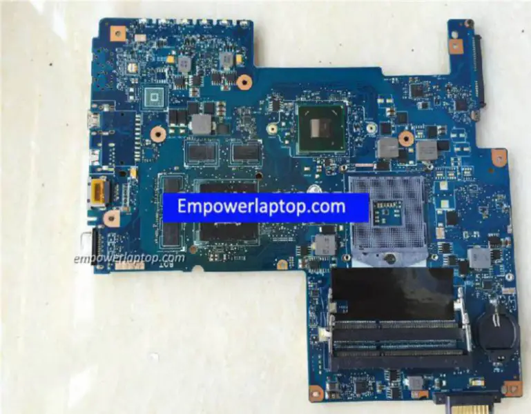 Toshiba C670 08N1-0NA1J00 emolevy