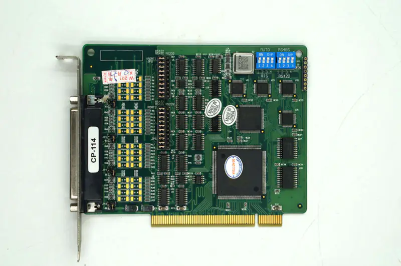 Moxa PCI-sarjakortit CP-114 4-porttinen RS-232/422/485 teollisuusemolevy CP-114