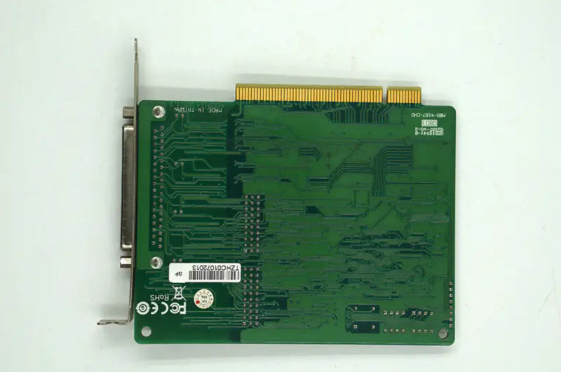 Moxa PCI-sarjakortit CP-114 4-porttinen RS-232/422/485 teollisuusemolevy CP-114