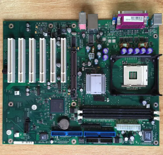 SIEMENS D1387-A10 GS 3 W26361-W52-X-01 W26361-W52-Z2-01-36 teollisuuskäyttöön tarkoitettu emolevy