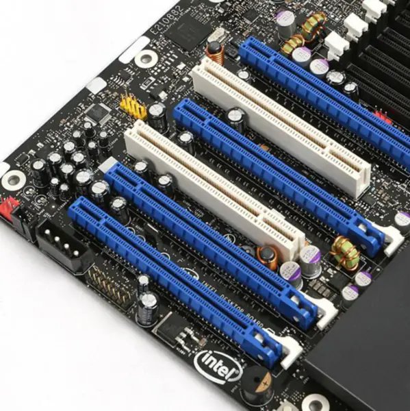 Intel D5400XS Socket 771 -teollisuusemolevy