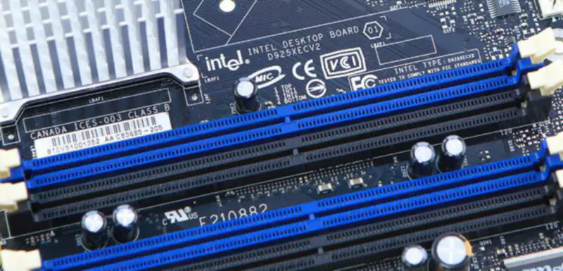 Intel D925XECV2 teollisuusemolevy LGA 775 DDR2