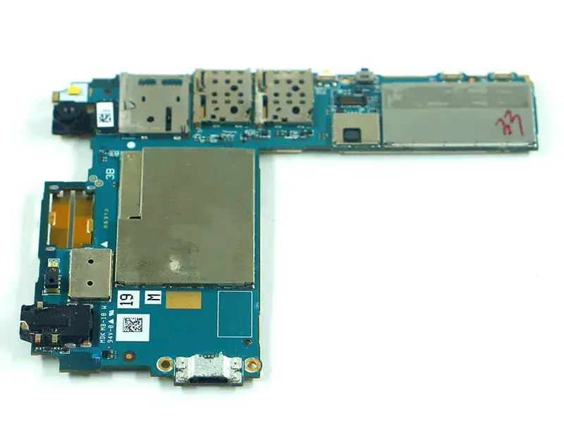 Sony Xperia C4 E5333 emolevy lukitsematta sirujen kanssa