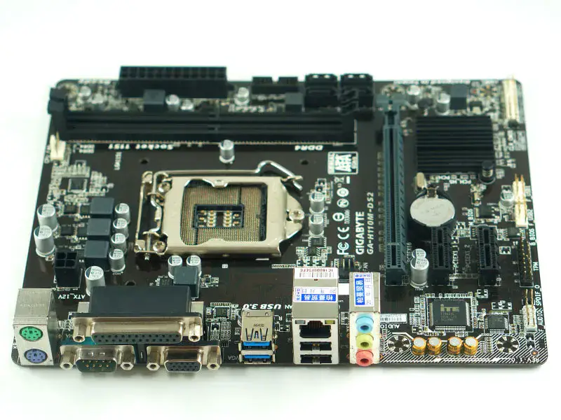 Gigabyte GA-H110M-DS2-emolevy