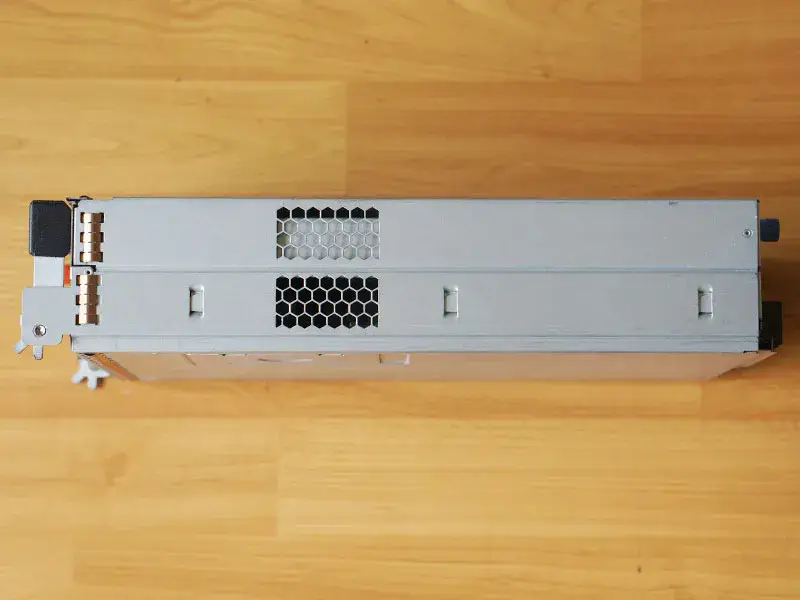NETAPP X3248A-R5 111-00238+G1 -ohjausyksikkö