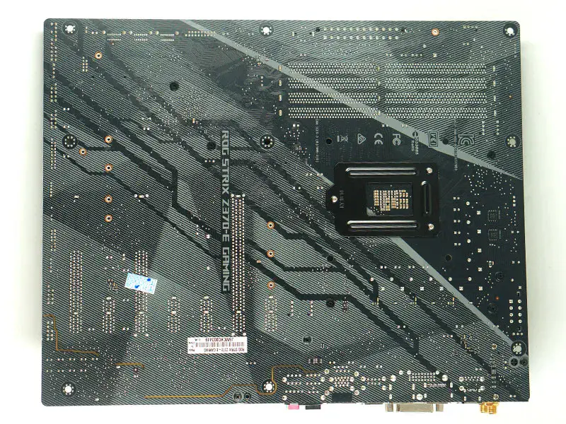 Asus STRIX Z370-E GAMING emolevy 7PCIE LGA1151 DDR4 Asus STRIX Z370-E GAMING emolevy 7PCIE LGA1151 DDR4