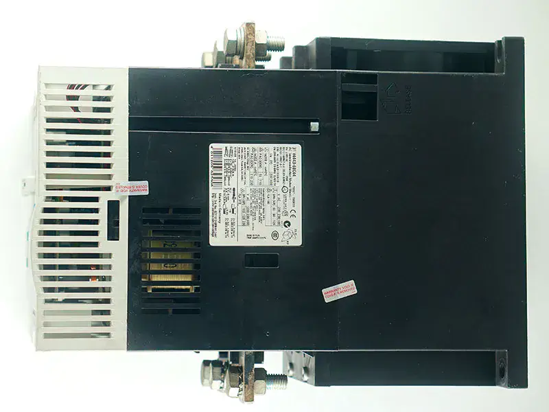 SIEMENS 3RW4443-6BC44 pehmokäynnistin