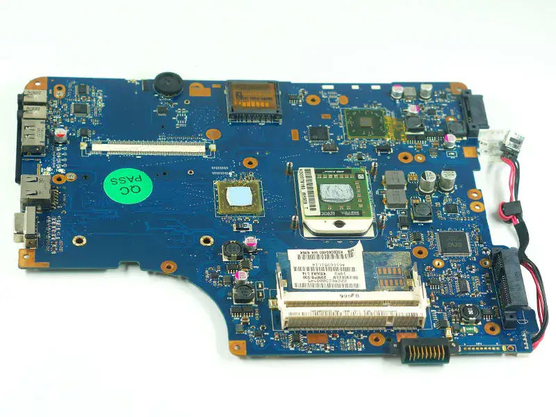 Toshiba Satellite 17'' L500D L505D NSWAE LA-5332P K000093250 Emolevy