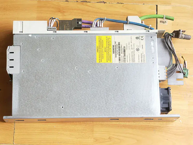 Siemens 6SE7016-0TP50-Z INVERTERI
