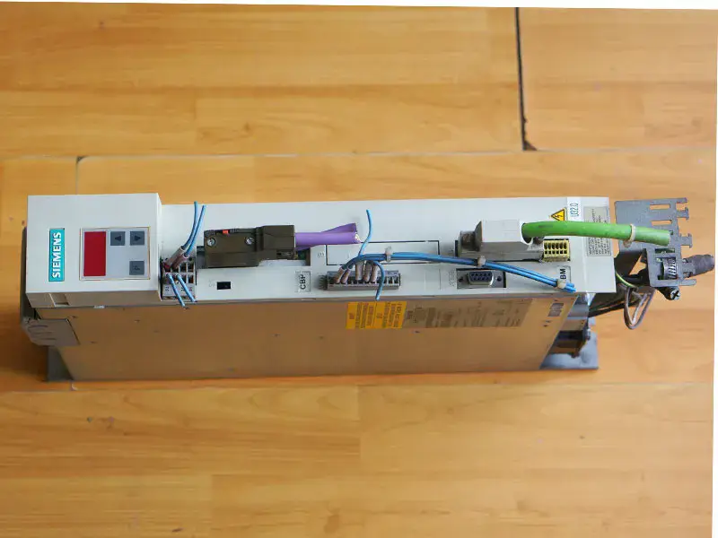 Siemens 6SE7016-0TP50-Z INVERTERI