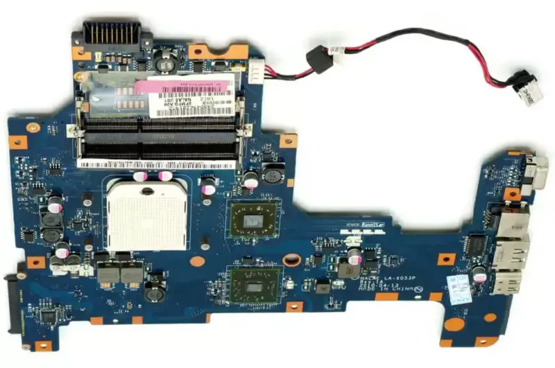 Toshiba satellite L670D L675D LA-6053P emolevy