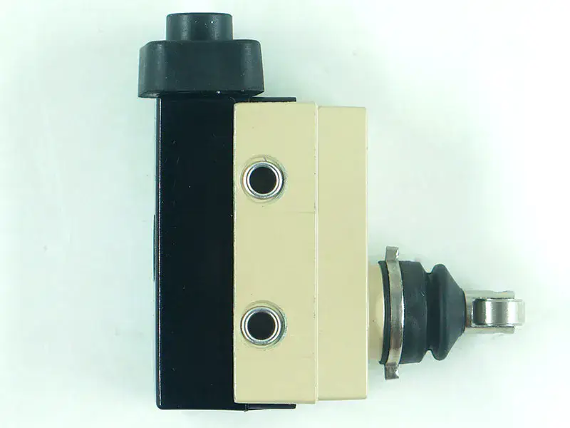 Omron ZC-N2155 -kytkin