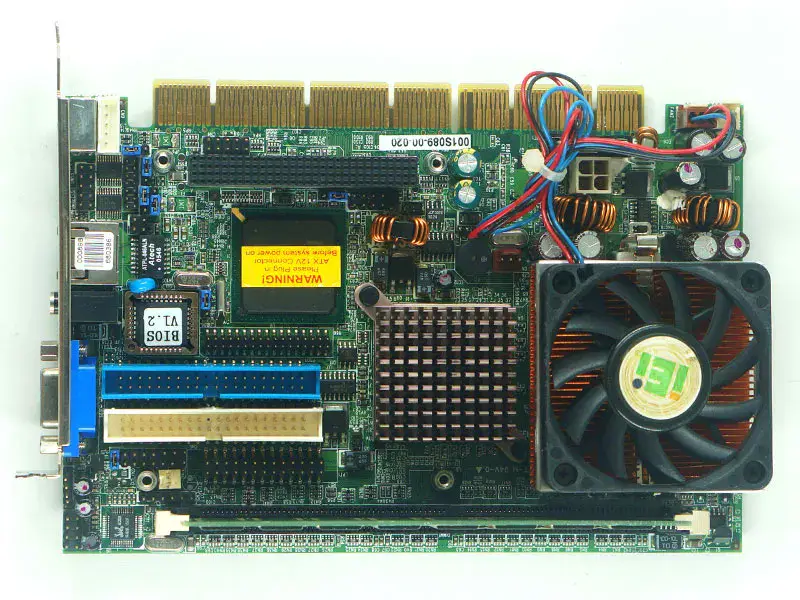IEI PSB-4710MEV teollisuusemolevy
