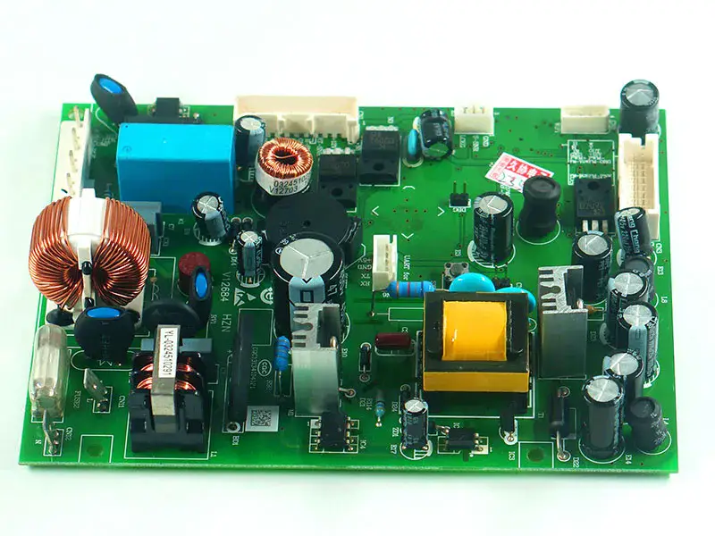 Ilmastointilaitteen tietokonekortti BM04-02 001A3300222 E227809 Moduulikortti