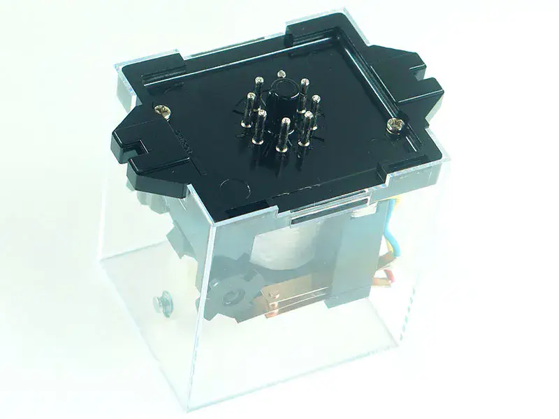 Omronin rele G4Q-212S DC24V DC24V