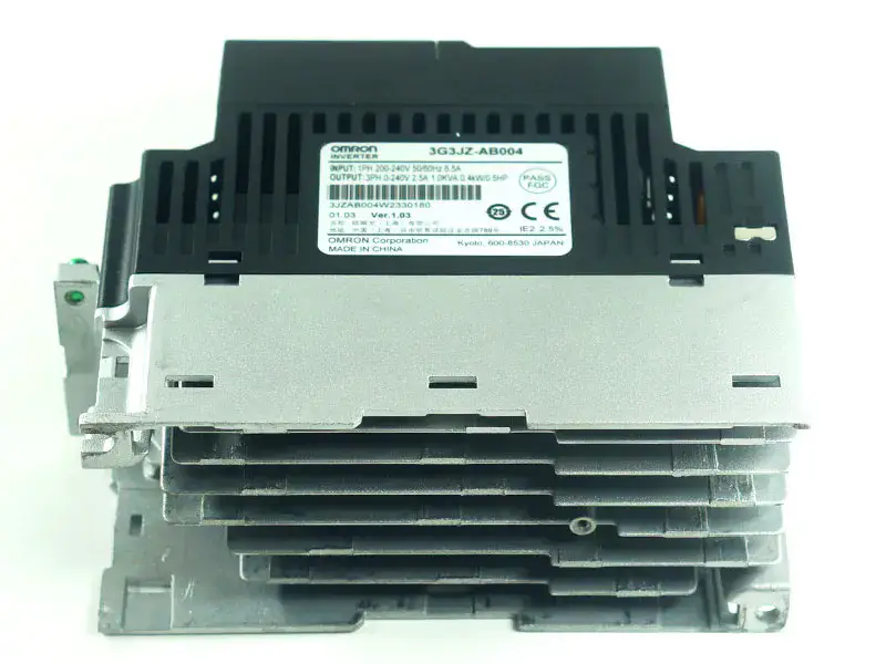 Omron 3G3JZ-AB004 PLC-moduuli